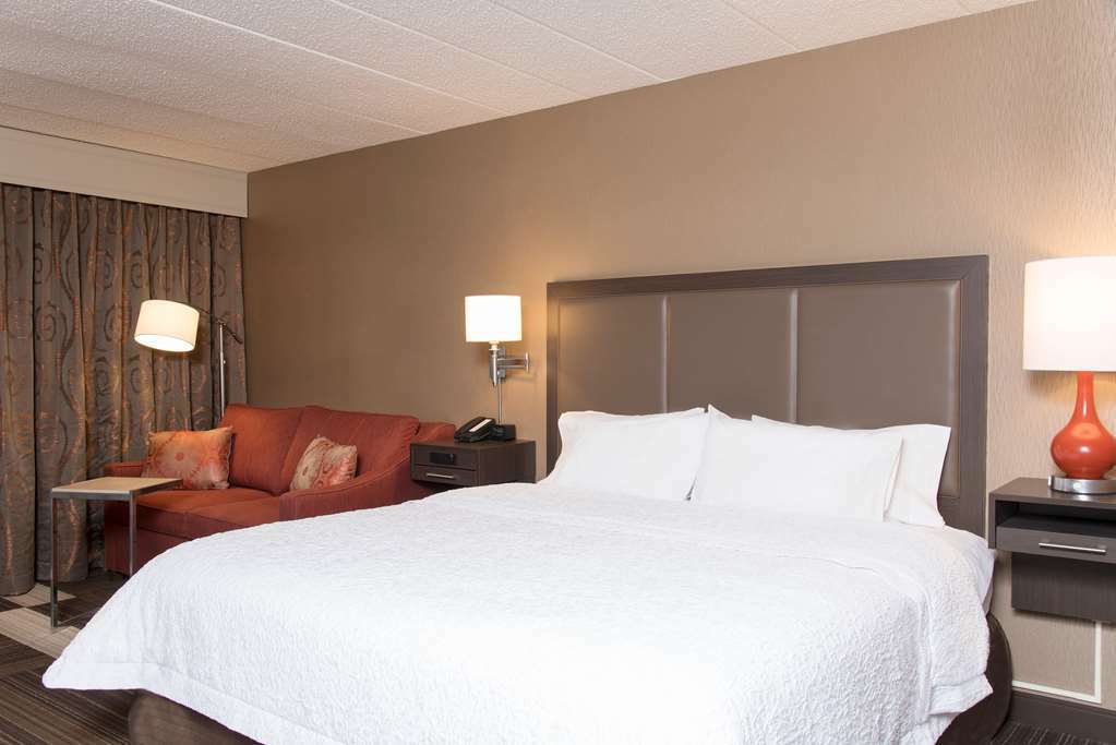 Hampton Inn Charlotte University Place Room photo