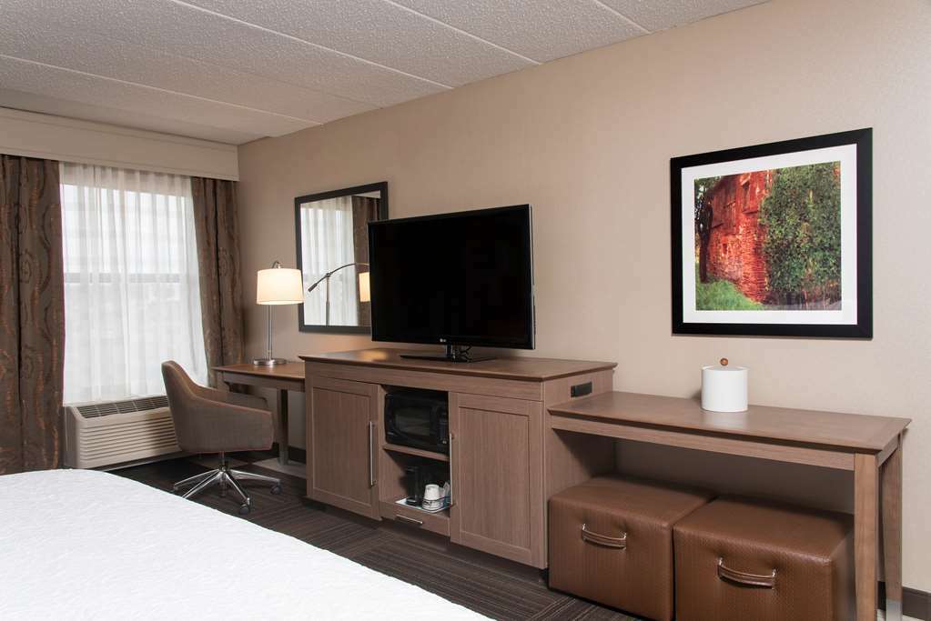 Hampton Inn Charlotte University Place Room photo