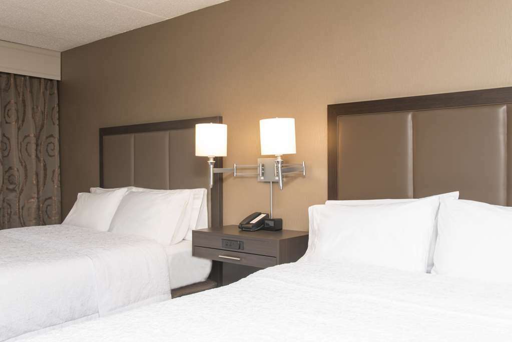 Hampton Inn Charlotte University Place Room photo